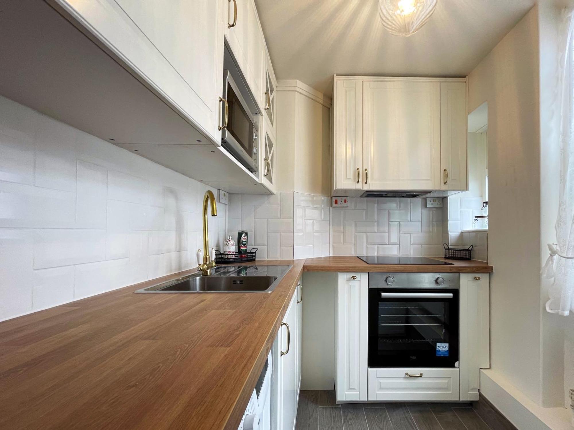 Harper's Place Near Kings Cross - 2 Double Beds, 1 Sofa Bed, Great Location, Ideal For Families Appartamento Londra